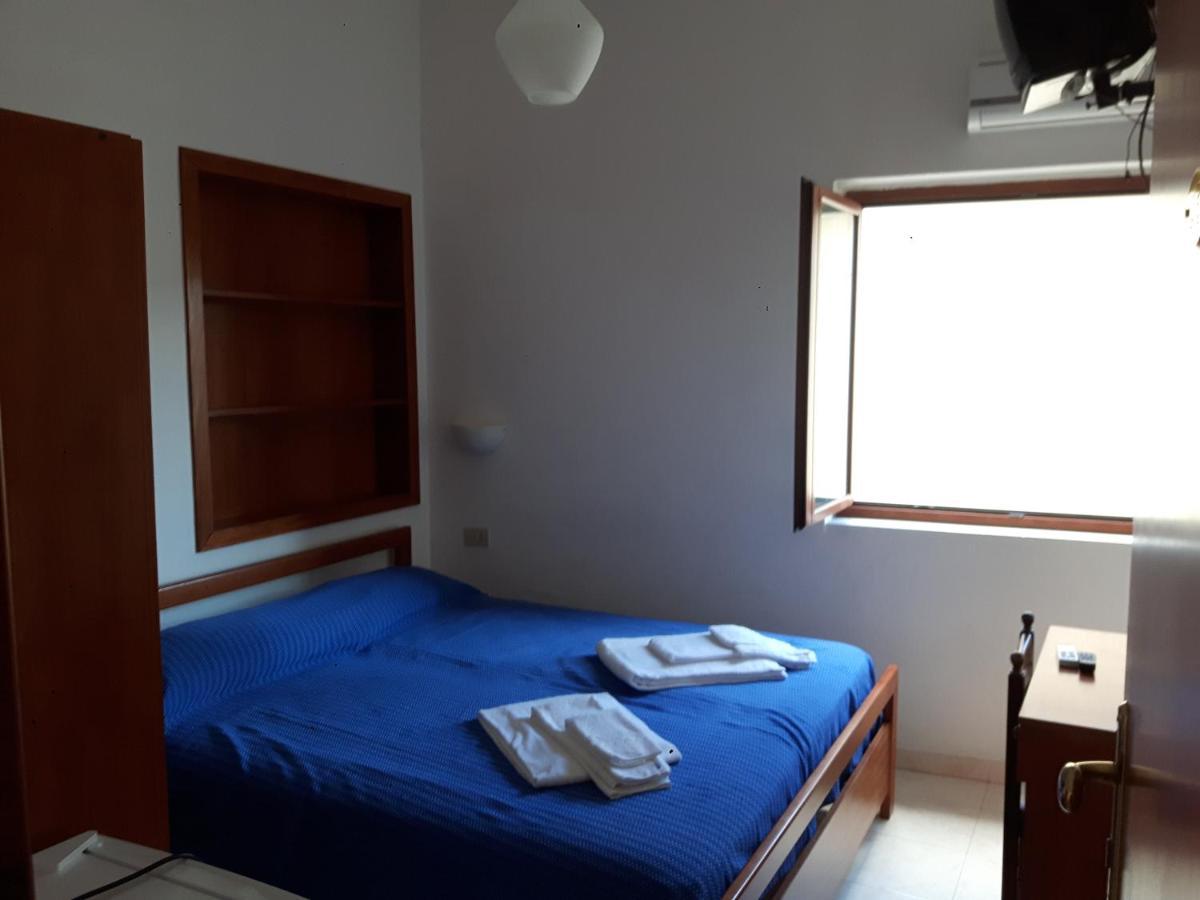 Hotel Parigino à Palinuro Extérieur photo