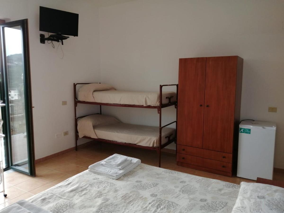Hotel Parigino à Palinuro Extérieur photo