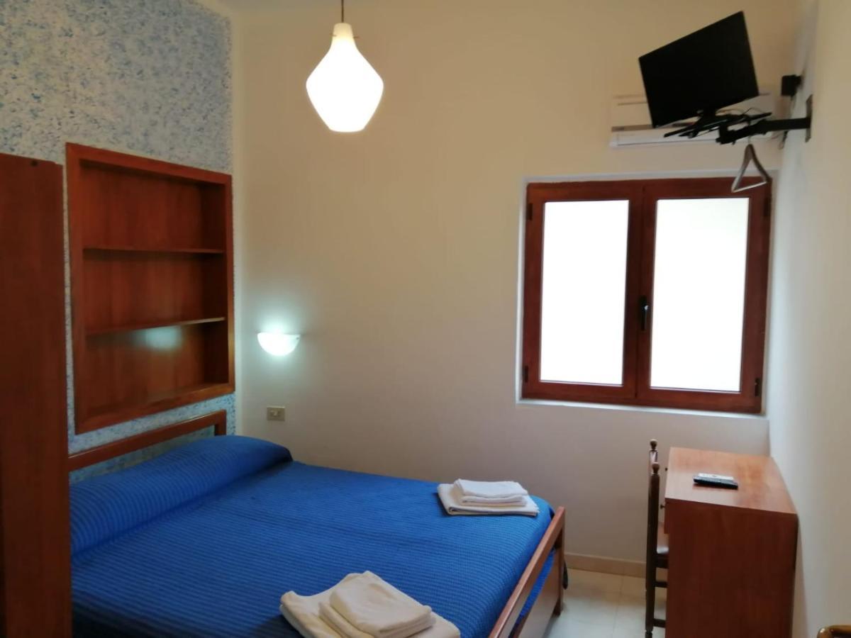 Hotel Parigino à Palinuro Extérieur photo