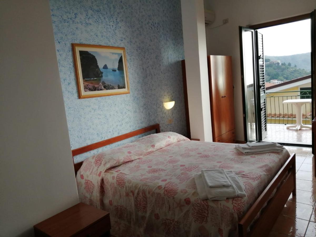 Hotel Parigino à Palinuro Extérieur photo
