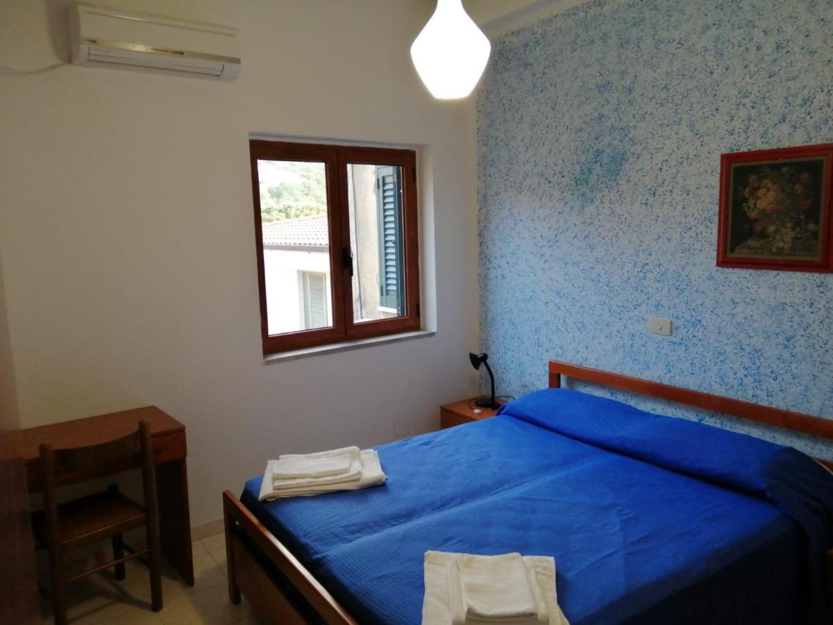 Hotel Parigino à Palinuro Extérieur photo